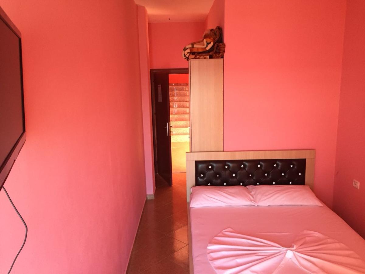 Shëngjin Hotel Besa מראה חיצוני תמונה