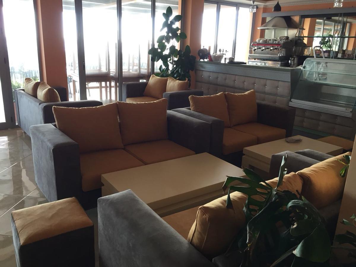 Shëngjin Hotel Besa מראה חיצוני תמונה